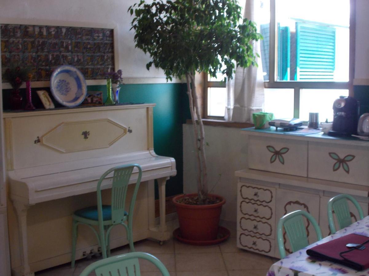 La Vecchia Locanda Castelnuovo di Val di Cecina Esterno foto