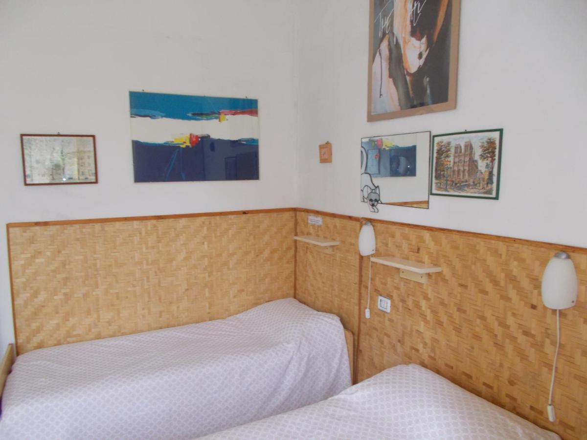 La Vecchia Locanda Castelnuovo di Val di Cecina Esterno foto